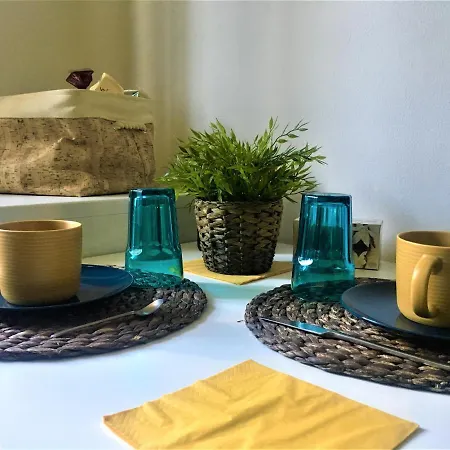 Guest Art Trastevere Station With Ac 4*